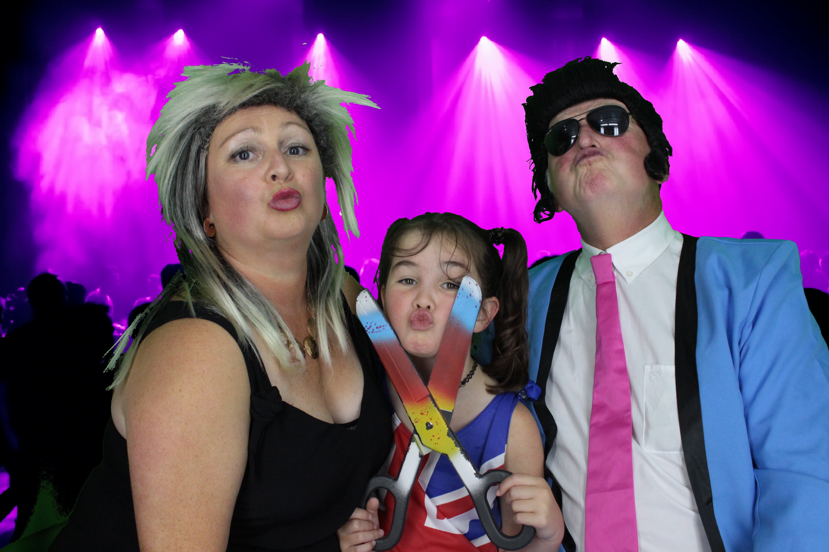 Simon's 50th Birthday | View more photos from the event at gallery.myphotoboothexperience.co.uk/u/MyPhotoBoothExperienceLtd/Simons-50th-Birthday